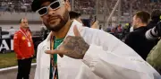 Neymar responde a críticas por jugar póquer: 'Ocúpense de sus vidas'