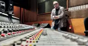 Pepe Aguilar: la IA cambia las reglas, el artista les da sentido