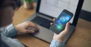 Saber conversar con IA, la nueva ventaja laboral clave en México
