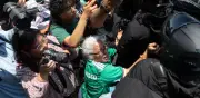 SSC investiga agresión a madres buscadoras en protesta de la CDMX