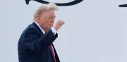 Trump estrena nuevo Air Force One donado por Qatar en gira por Dakota del Norte