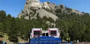 Trump inicia celebraciones del 250 aniversario de la Independencia de EU en Monte Rushmore