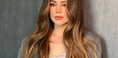 Camila Sodi embalsamó a su madre y escribió sobre el duelo