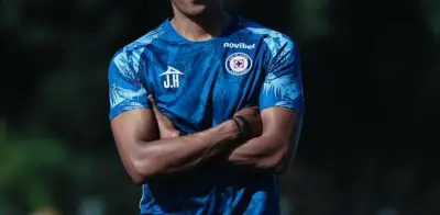 Huiqui califica de subjetiva la derrota del Cruz Azul ante Atlante
