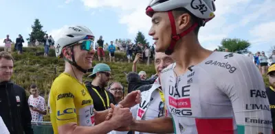 Isaac del Toro renueva con UAE Team Emirates hasta 2031