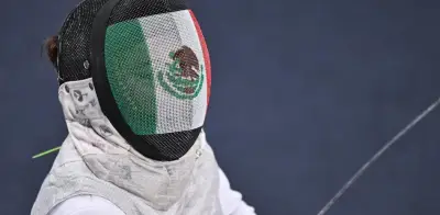 México suma su oro 148 en esgrima florete femenil