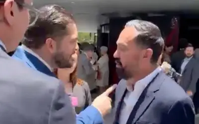 Pleito en el Senado: Gutiérrez y Ávila se enfrentan a golpes y empujones