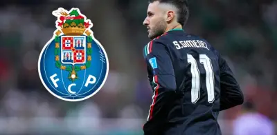 Santiago Giménez cierra acuerdo con el Porto y abandona el Milan