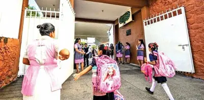 Solo 7 de 10 satisfechos con educación básica; gratuidad en entredicho