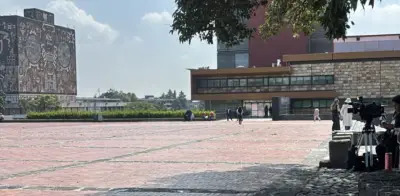 UNAM virtual vs presencialidad global: el contraste en exámenes de admisión