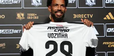 Vozinha, arquero de Cabo Verde, es presentado oficialmente por Colo Colo