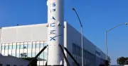 Acciones de SpaceX caen 8% pese a mejores resultados financieros