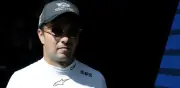 Cadillac desmiente rumores y asegura que Checo Pérez seguirá en F1 para 2027