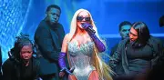 Christina Aguilera triunfa en un concierto exclusivo de 90 minutos