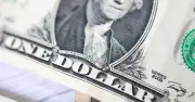 Dólar cae a 17.14 pesos tras pérdida de empleos en EE.UU.