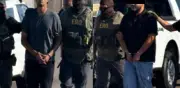ICE deporta a dos mexicanos buscados por homicidio en Querétaro y Michoacán