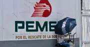 Pemex y sindicato negocian aumento salarial tras ingresos récord
