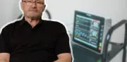 Phil Collins confiesa que casi muere por secuelas del alcohol