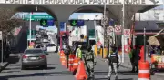 Pánico en Chihuahua por retiro de visas de maternidad en EU