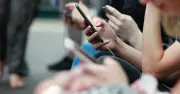 Restricción de celulares y redes sociales: ¿medida sin alternativas?