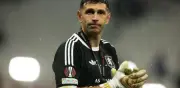 Supercopa de Europa: ¿Por qué no juega Dibu Martínez?