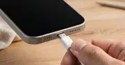 USB-C vence a Lightning y micro-USB: la batalla de los cargadores